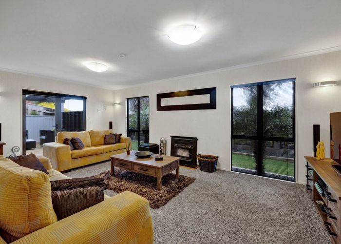 at 28 Karamea Street, Whalers Gate, New Plymouth