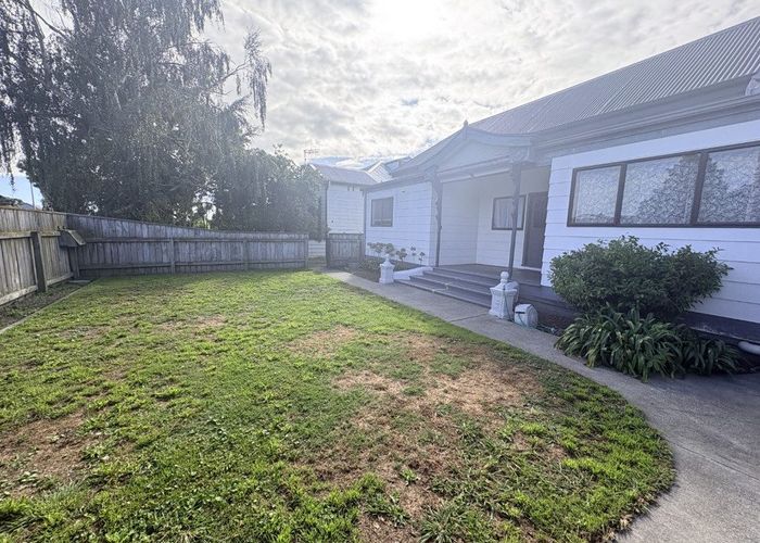  at 1/311 Grays Road, Saint Leonards, Hastings, Hawke's Bay