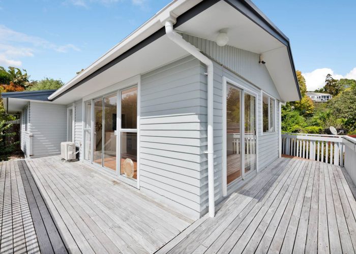  at 28 North East Drive, Northcross, North Shore City, Auckland