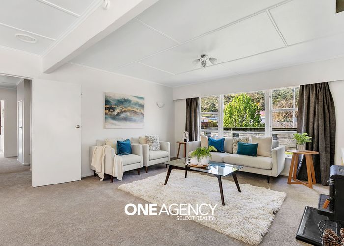  at 90 Wood Street, Wainuiomata, Lower Hutt