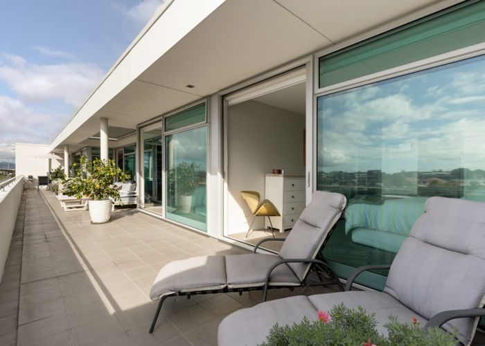  at 302/6 Tawa Street, Mount Maunganui, Tauranga, Bay Of Plenty
