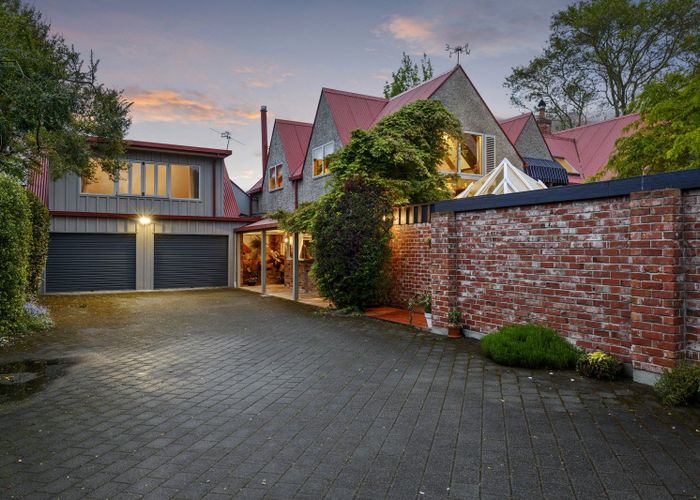 For sale 15A Clyde Road, Fendalton, Christchurch City, Canterbury