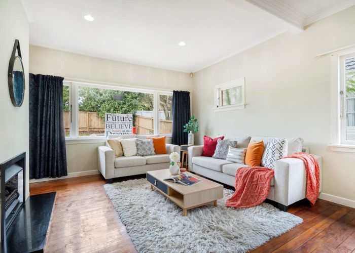  at 11A Oakdale Road, Mount Roskill, Auckland City, Auckland
