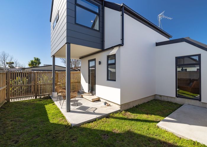  at 2/13 Leitch Street, Somerfield, Christchurch City, Canterbury