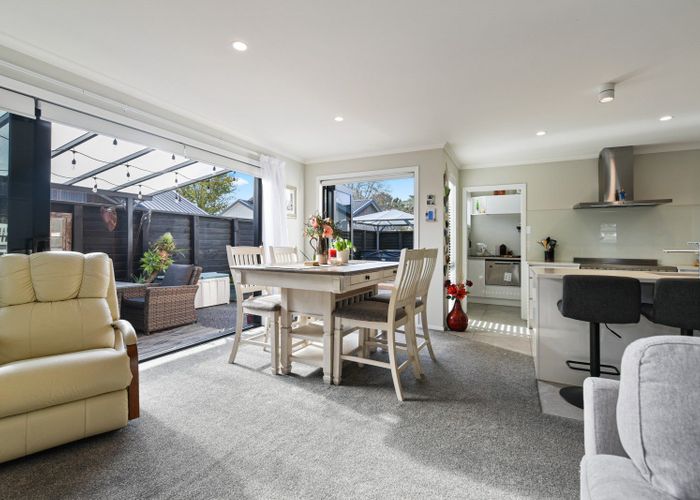  at 1/32 Rutherford Street, Chedworth, Hamilton