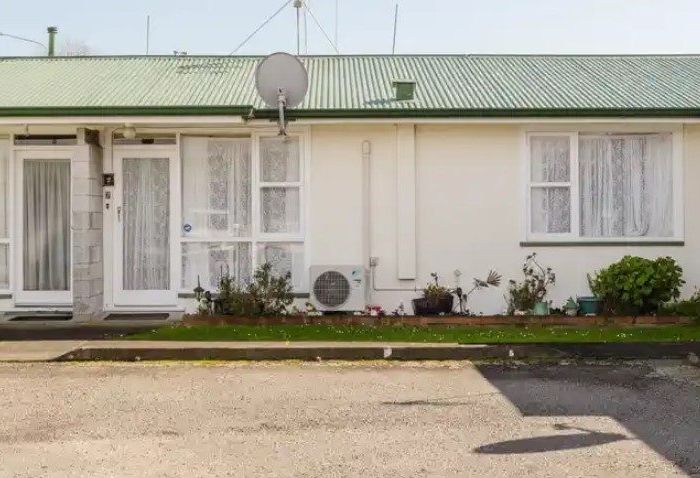  at 4/93 Ruahine Street, Roslyn, Palmerston North