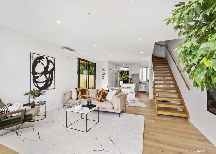  at 16E Inglis Street, Seatoun, Wellington