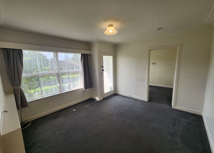  at 2/28 Korma Road, Royal Oak, Auckland City, Auckland