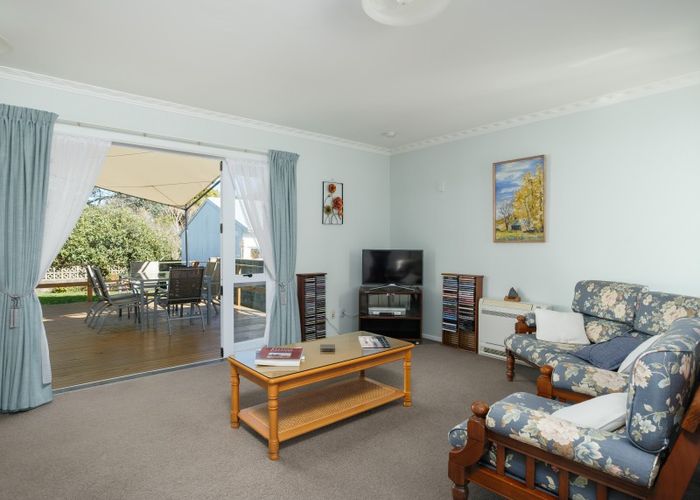  at 3 Seddon Crescent, Whataupoko, Gisborne