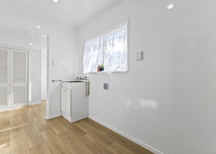  at 1/128 Clevedon Road, Papakura, Papakura