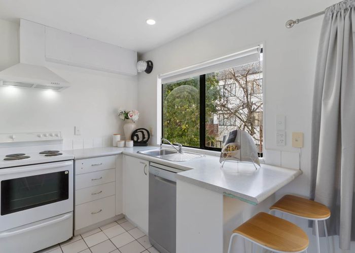  at 17/12 Ambrico Place, New Lynn, Auckland