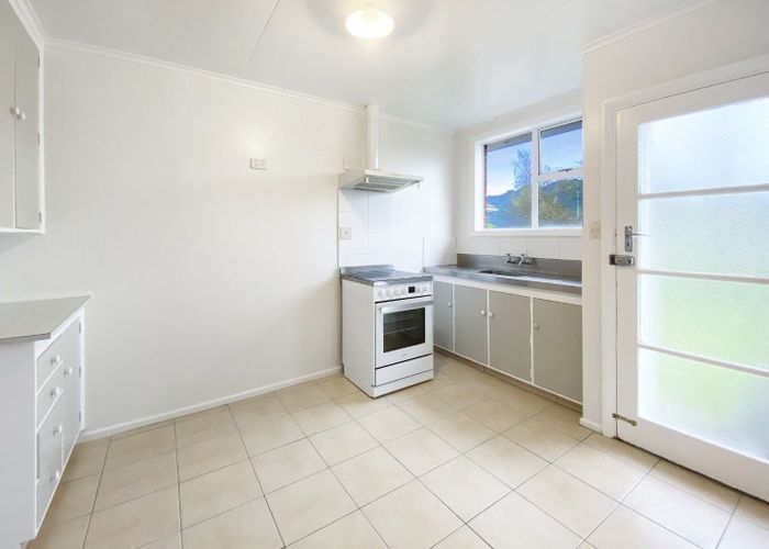  at 1115a Fergusson Drive, Maoribank, Upper Hutt, Wellington