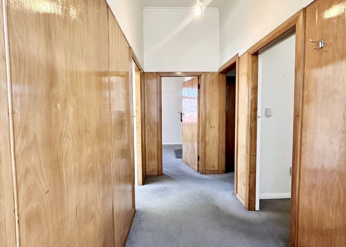  at Upper/1 Manley Street, Newtown, Newtown, Wellington, Wellington