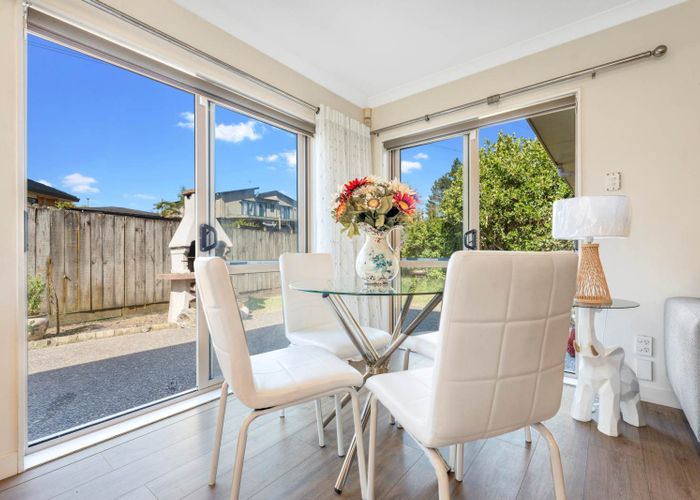  at 6 Kumar Place, The Gardens, Auckland