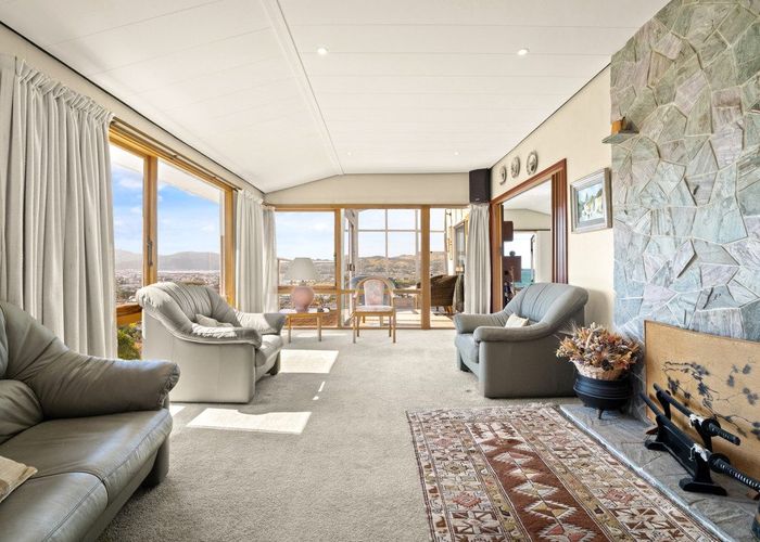  at 106 Cliffs Road, Saint Clair, Dunedin