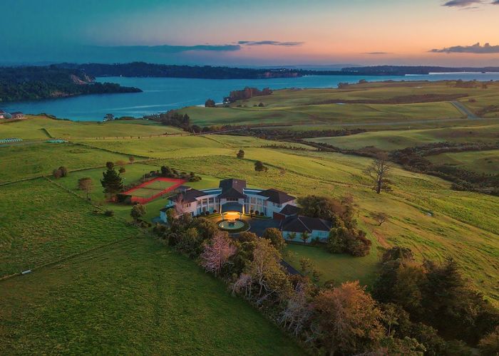  at 189 Vaughans Road, Okura, North Shore City, Auckland