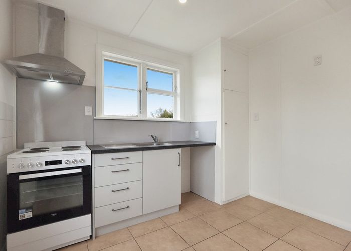  at 5 Tucker Street, Allenton, Ashburton