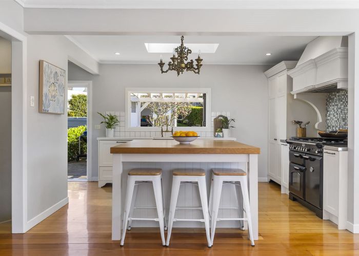  at 75 Churchill Road, Cockle Bay, Auckland