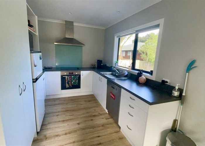  at 28 Millhaven Place, Otaki