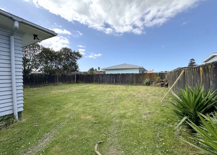  at Mangere East, Manukau City, Auckland