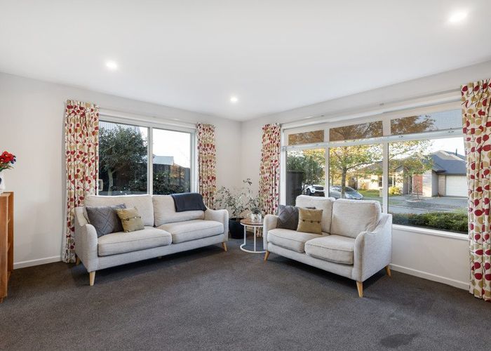  at 51 Carradale Avenue, Yaldhurst , Christchurch City, Canterbury