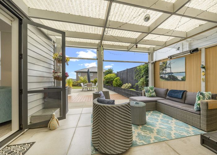  at 26 Mackay Drive, Greenhithe, Auckland
