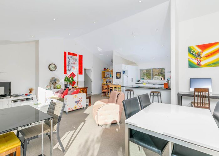  at 219 Waitakere Road, Henderson