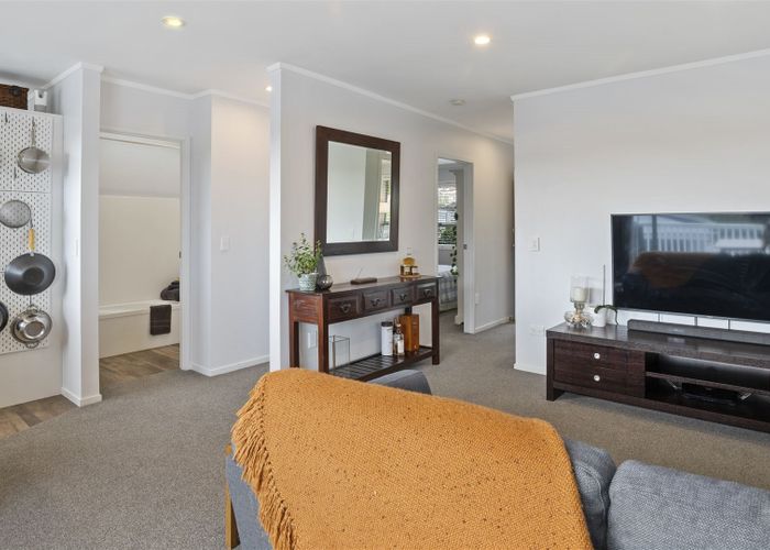  at 6/174 Birkdale Road, Birkdale, Auckland