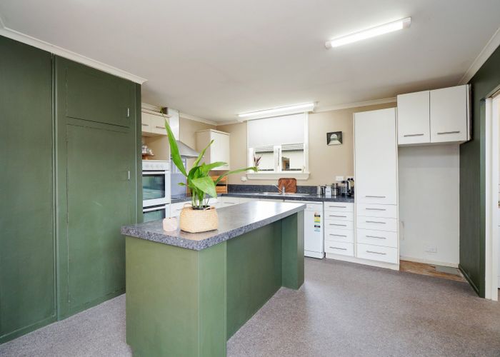  at 42 Joseph Street, Waverley, Invercargill, Southland