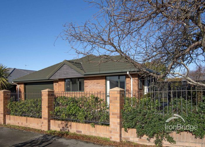  at 58 Broadhaven Avenue, Parklands, Christchurch