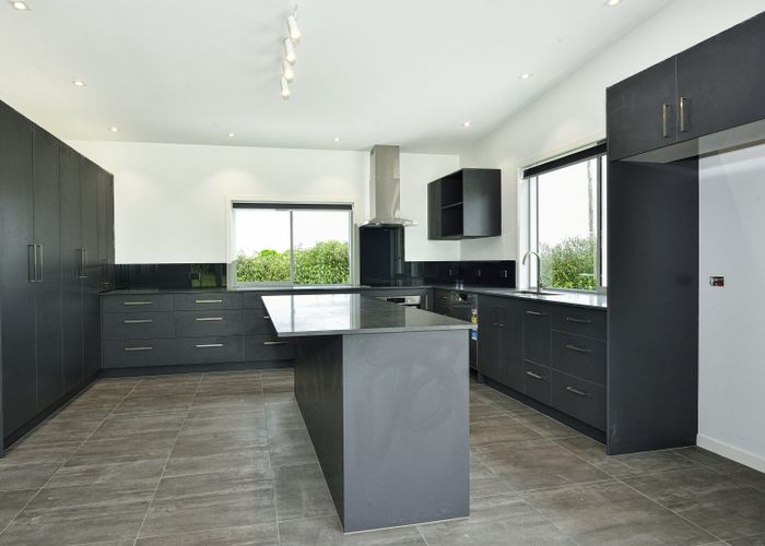 at 32 Royd Road West, Makauri, Gisborne