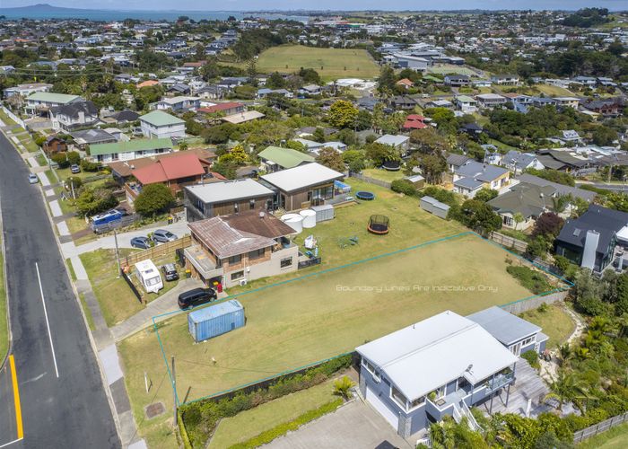  at 20 Melandra Road, Stanmore Bay, Whangaparaoa