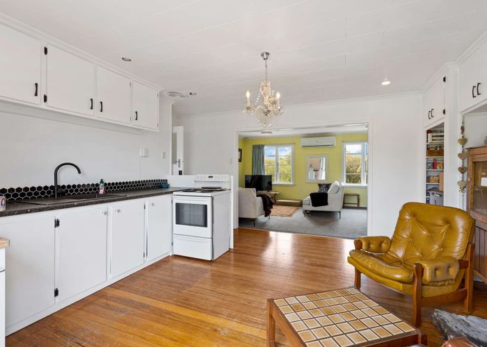  at 201 Oamaru-Alma Road, Deborah