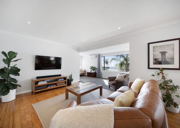  at 15 Sea View Terrace, Cockle Bay, Auckland
