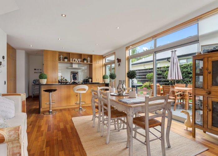  at 72 Cox Street, Merivale, Christchurch City, Canterbury