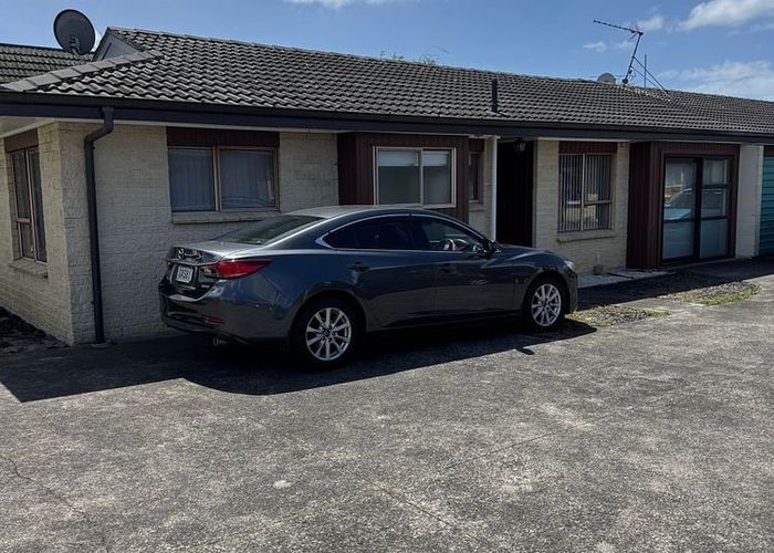 at 1/560 Great South Road, Papatoetoe, Auckland