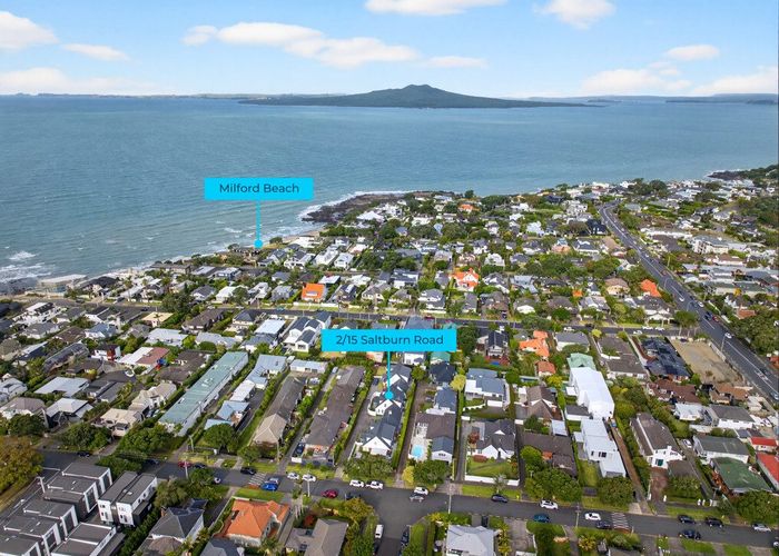  at 2/15 Saltburn Road, Milford, North Shore City, Auckland