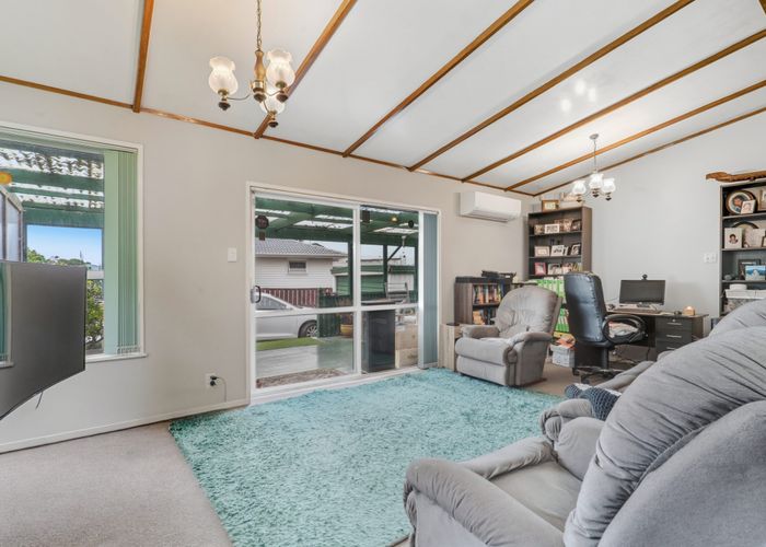  at 42 Heybridge Street, Manurewa, Manukau City, Auckland