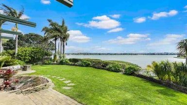  at 17 Sanctuary Point, Sunnyhills, Auckland