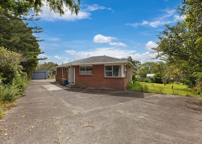  at 10 Avalon Place, Glenfield, North Shore City, Auckland