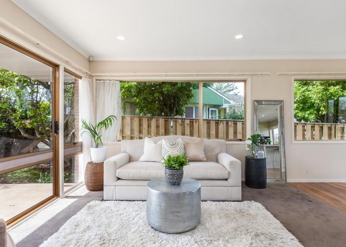  at 3 Serrita Avenue, Sunnyhills, Manukau City, Auckland