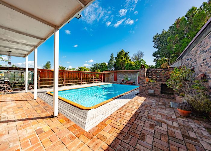  at 7 Riverina Avenue, Pakuranga, Manukau City, Auckland