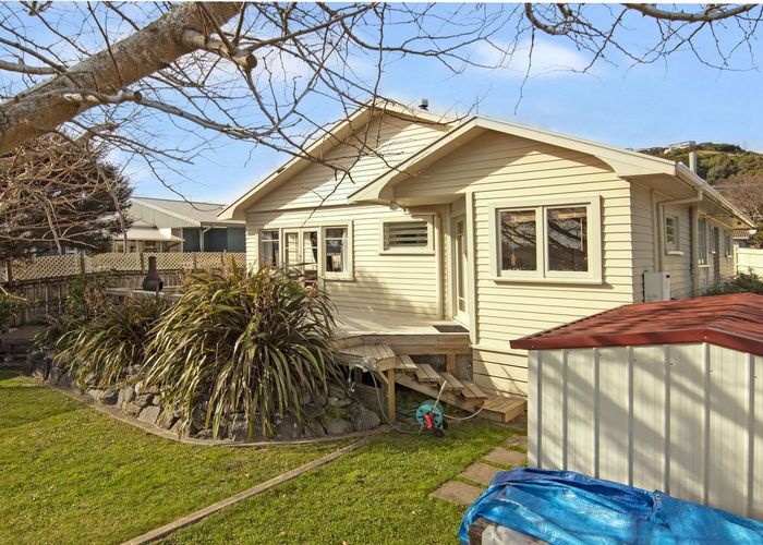  at 1/32 Taupata Street, Stoke, Nelson