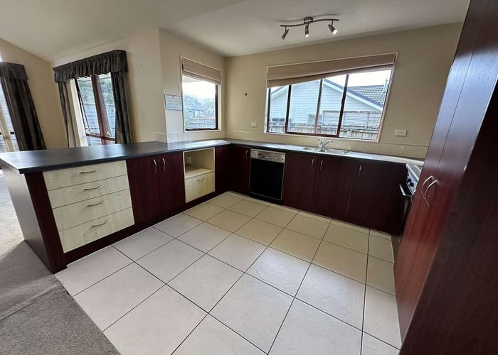  at 37 McEwen Crescent, Riverstone Terraces, Upper Hutt, Wellington
