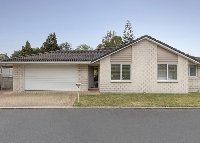  at 9 Barossa Way, Brookfield, Tauranga