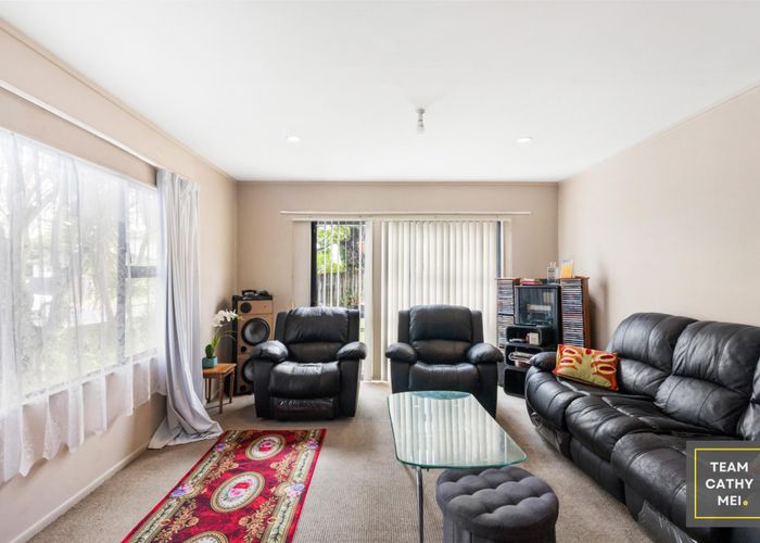  at 1/14 Santa Monica Place, Goodwood Heights, Auckland