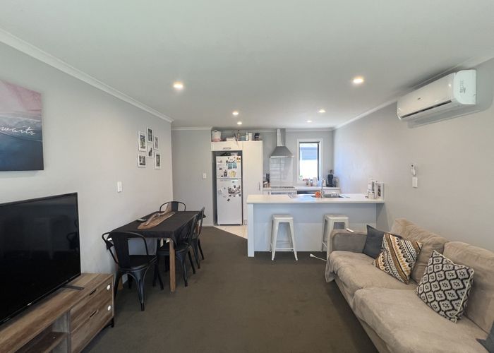  at 4/23 Montgomery Crescent, Bader, Hamilton, Waikato