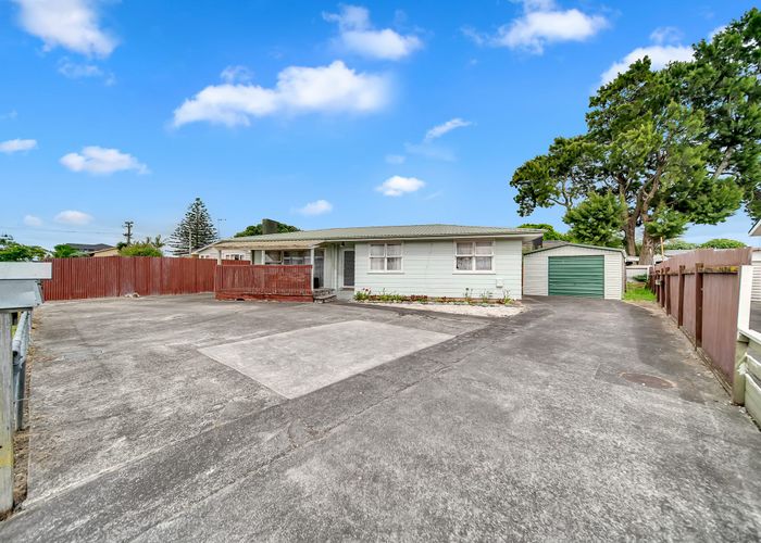 at 4 Kambalda Street, Mangere Bridge, Auckland