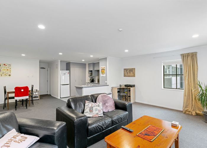  at 2/97 Boulcott Street, Wellington Central, Wellington