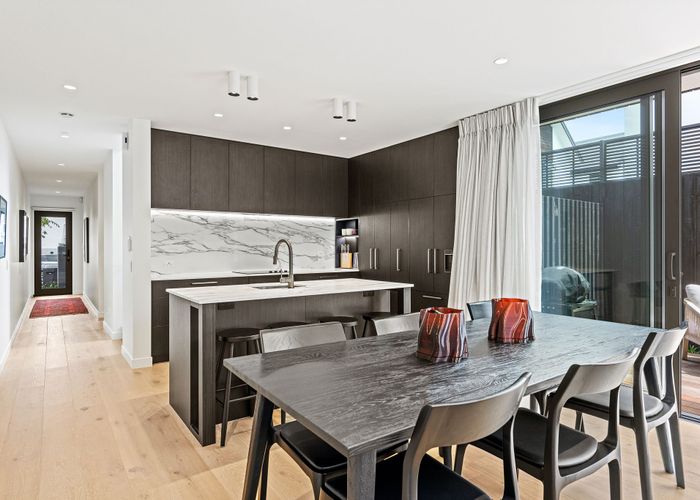  at 1/29 Melrose Street, City Centre, Christchurch City, Canterbury